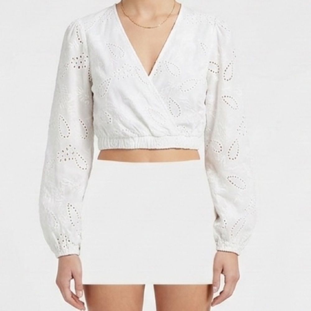 Guess Stella Eyelet Embroidered Long Sleeve Crop Top Surplice V-neck Blouse L